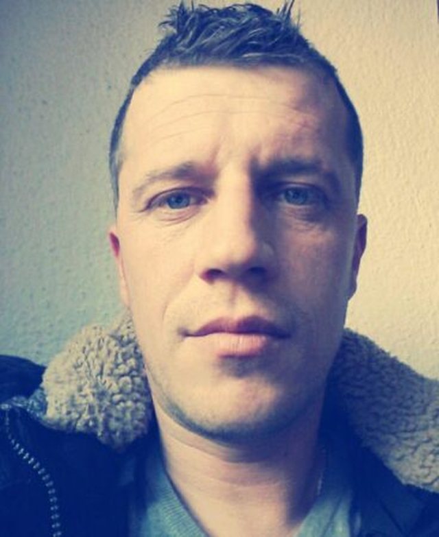 Egli Proga është rrahur nga një person që tashmë është identifikuar.